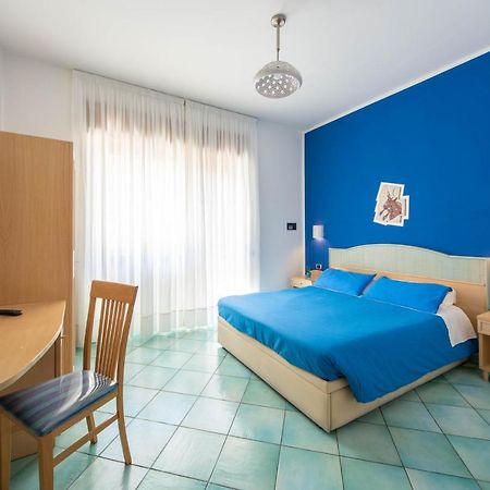 La Casa Delle Stelle Bed & Breakfast Maiori Bagian luar foto