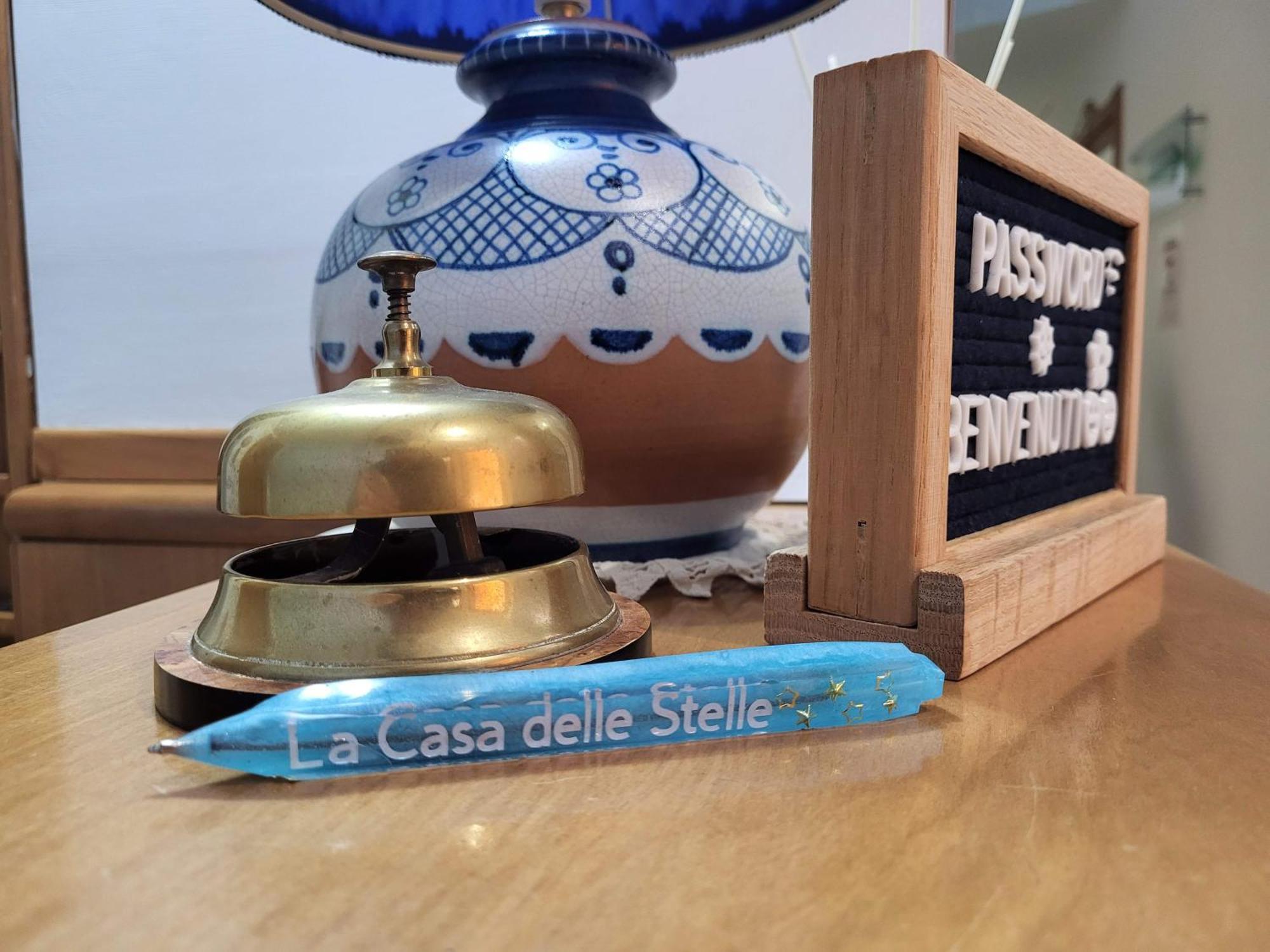 La Casa Delle Stelle Bed & Breakfast Maiori Bagian luar foto