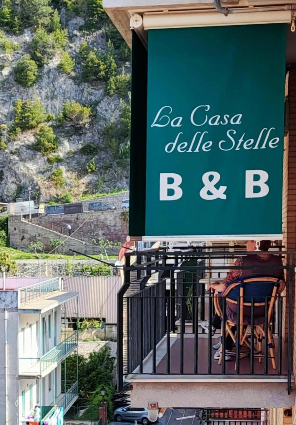 La Casa Delle Stelle Bed & Breakfast Maiori Bagian luar foto
